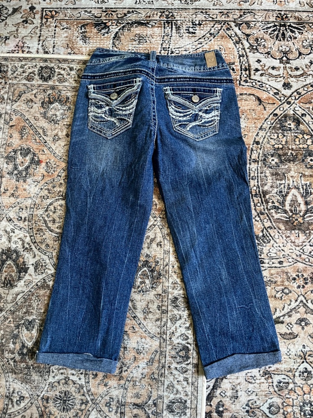 Capris - Picture 2 of 4